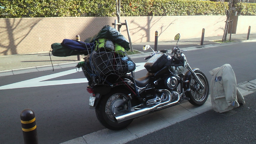 バイクへの荷物の積み方解説 キャンプ道具を積む バイクで一人旅 一人キャンプ